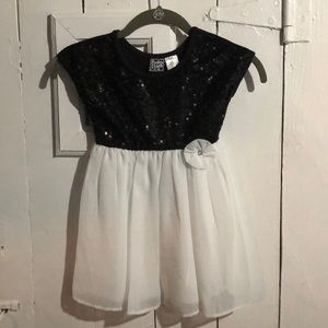 SALE!! Girls sequined black/white dress size 4